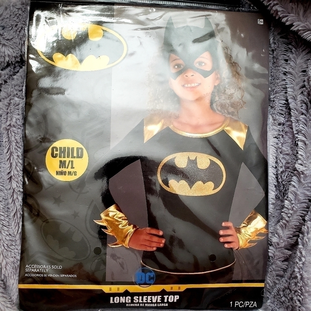NWT DC Comics Batman Batgirl Long Sleeve Top Medium/Large M/L Halloween Costume